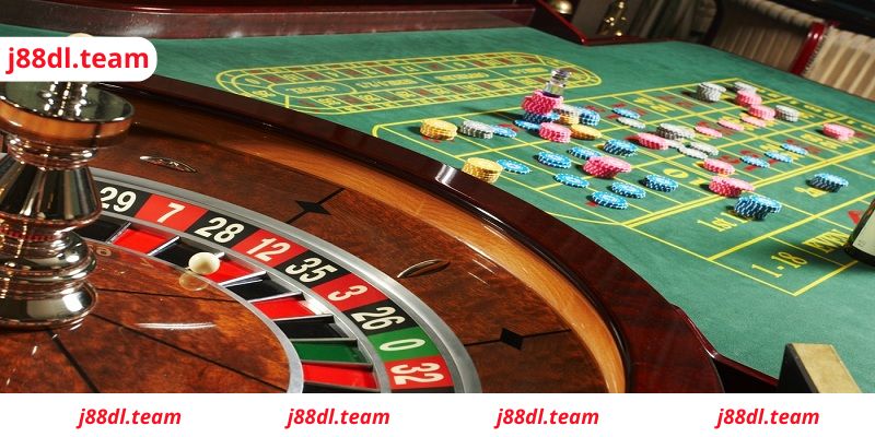 Chơi Roulette J88 nhận tiền mỏi tay